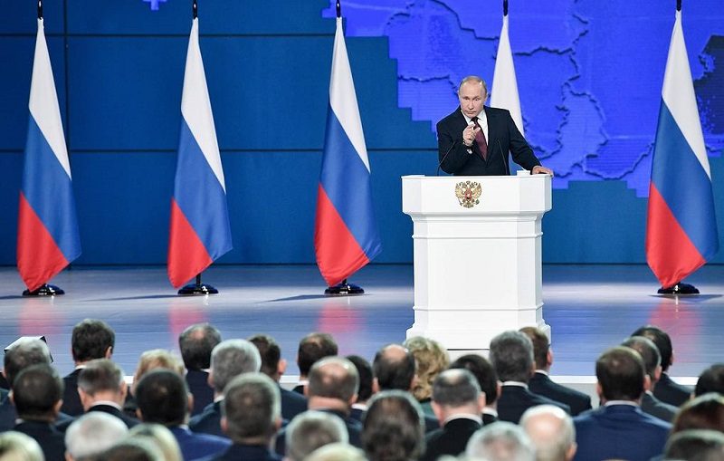 Послание Путина могут перенести на 2023 год