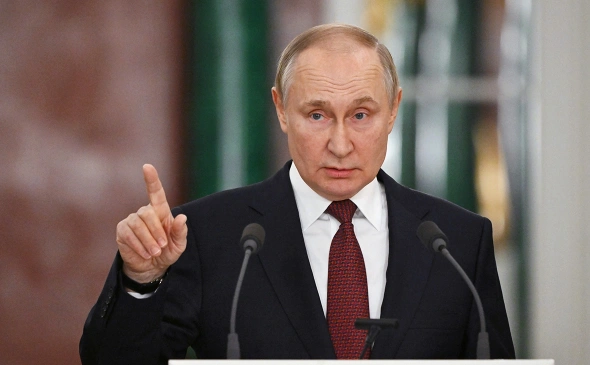 Путин назвал основой конфликта на Украине политику «растаскивания России»