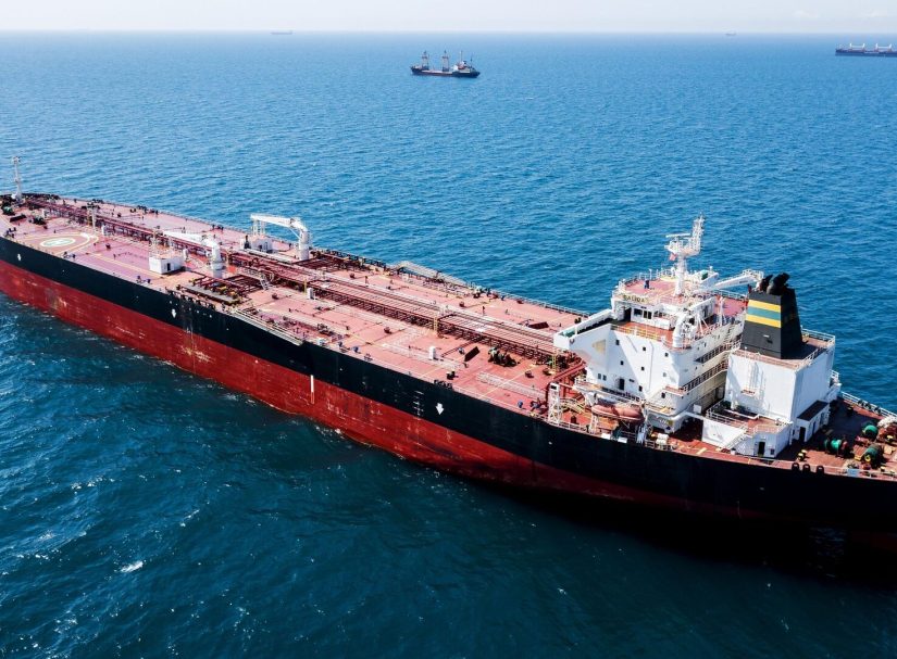 На эмбарго на нефть из России Кремль ответит своим собственным танкерным флотом