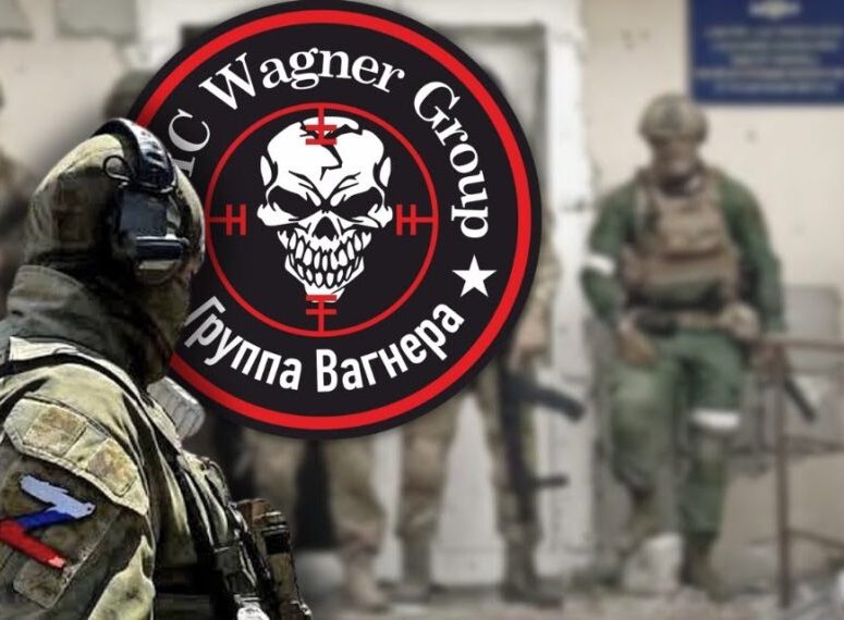 Воинские почести и гробы с флагами: Перед летчиками-героями ЧВК "Вагнер" склонились даже офицеры ВСУ