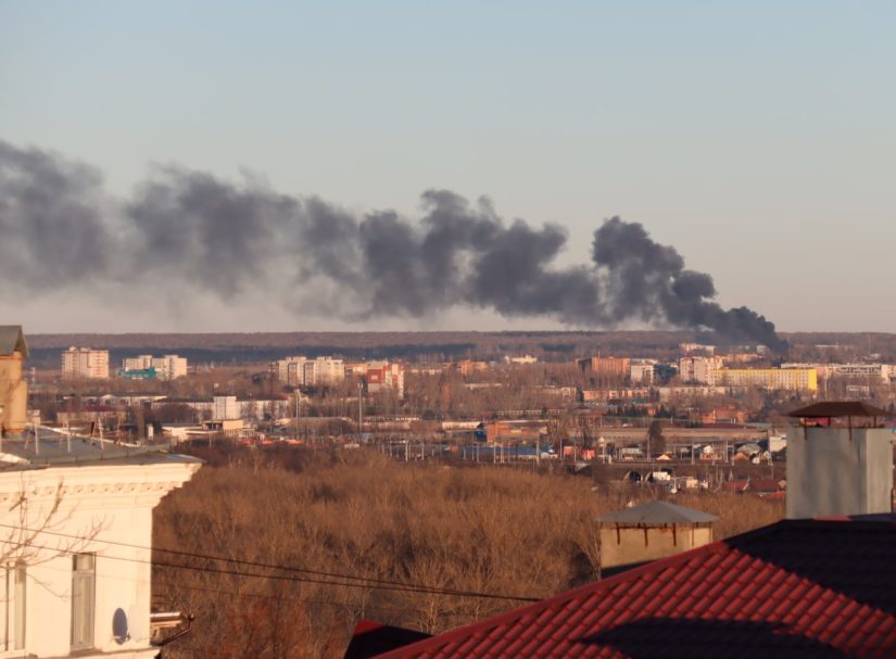 ВСУ атаковали третий российский аэродром – в Думе требуют отчета силовиков