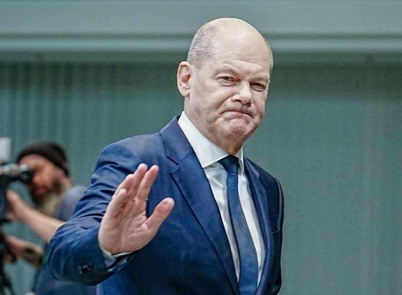 Заявление Шольца о планах Путина повергло в шок жителей Германии