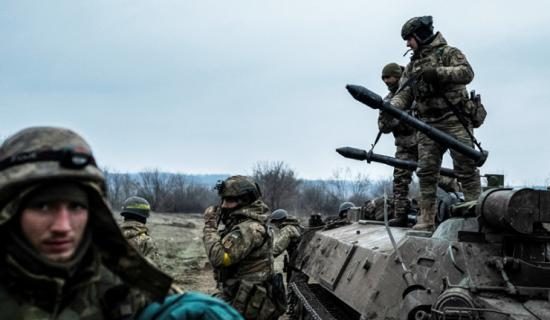 Украина уже потеряла штатную технику двух крупных армий. Теперь она просит Запад о третьей