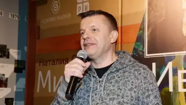 Собчак, Пугачёва и отец "Намедни" Парфёнов: Сколько стоило предательство России?