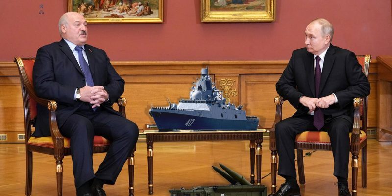 Неформальная встреча в Русском музее, как элемент укрепления военного сотрудничества Беларуси и России