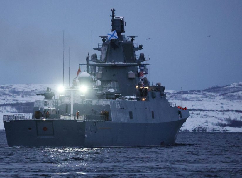 Почему западные СМИ сменили риторику после запуска российского фрегата с "Цирконами"