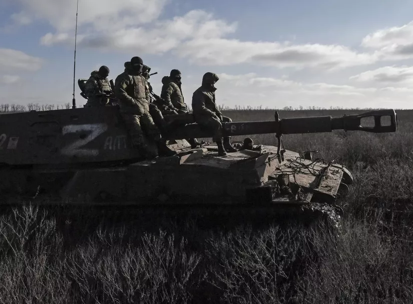 Наступление русских в районе Артёмовска, спасение раненых из Макеевки: Что происходит на фронтах СВО