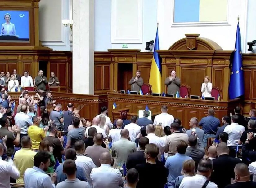 Колташов озвучил два действенных способа окончательного разрушения киевского режима