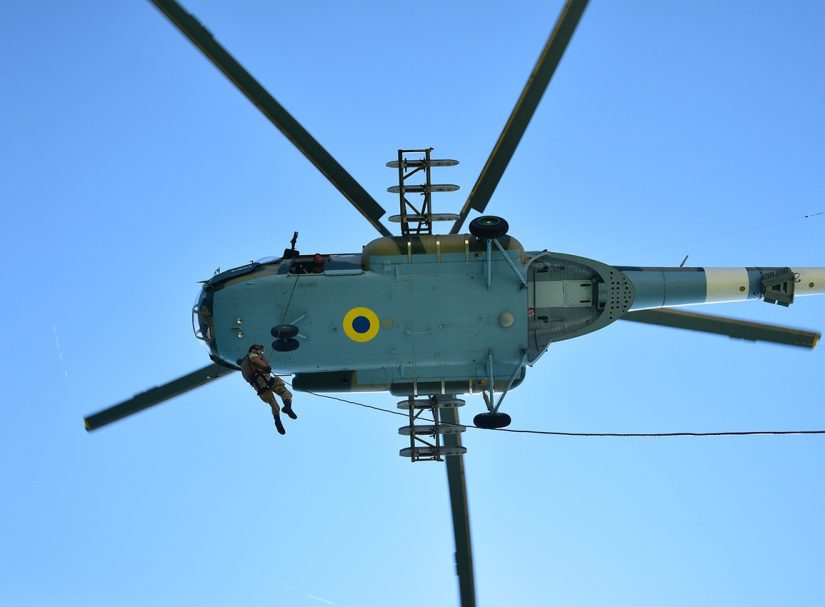 Шесть диверсионных групп и вертолёт Ми-8: Русские военные пресекли попытку прорыва