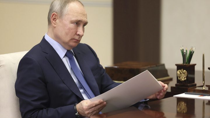 В Германии заявили о старте "меганаступления Путина". На атаку отвели 10 дней