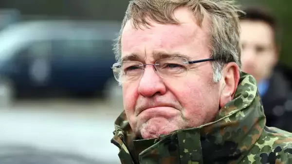 Киеву остались недели: Глава Минобороны Германии дал свой прогноз на ход СВО