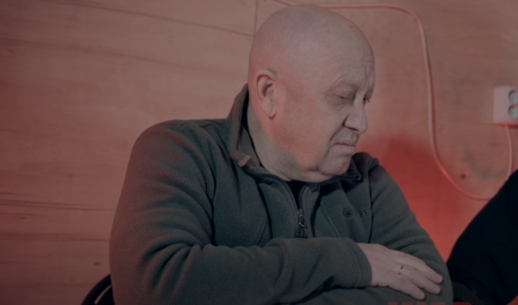 «Надо взять по-тихому»: Евгений Пригожин объяснил, что происходит в Бахмуте