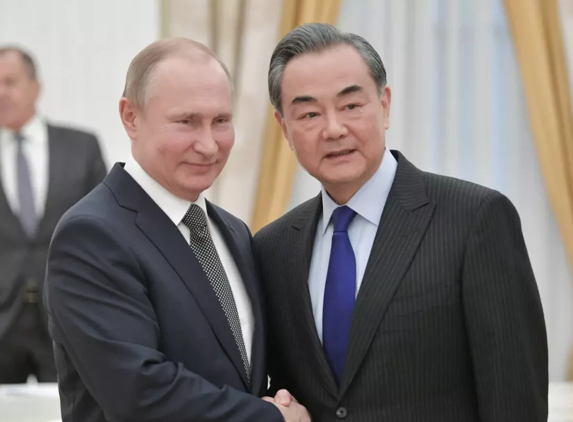 Байден в панике: Россия и Китай объединяются против Запада