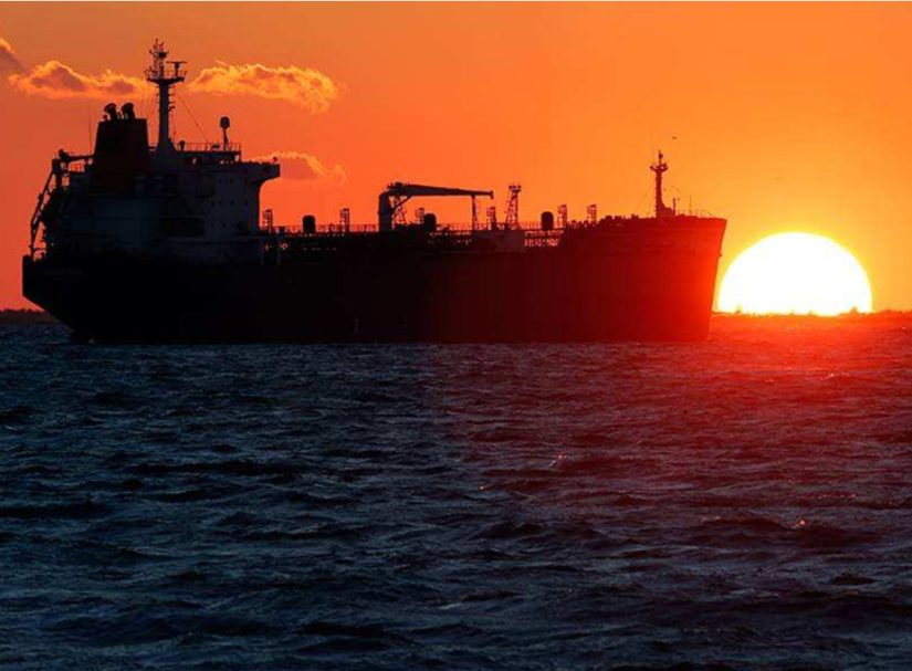 Внезапно! Теневой флот нефтяных танкеров России становится проблемой для всех остальных