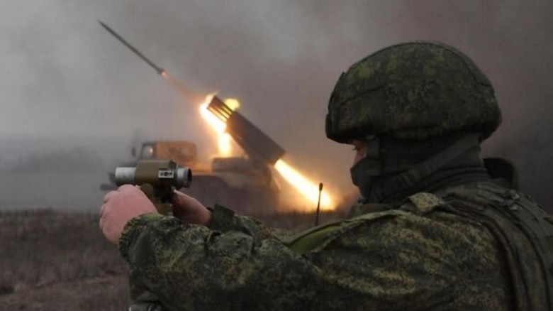 OSW: Российское наступление идет по всей «Донбасской дуге»