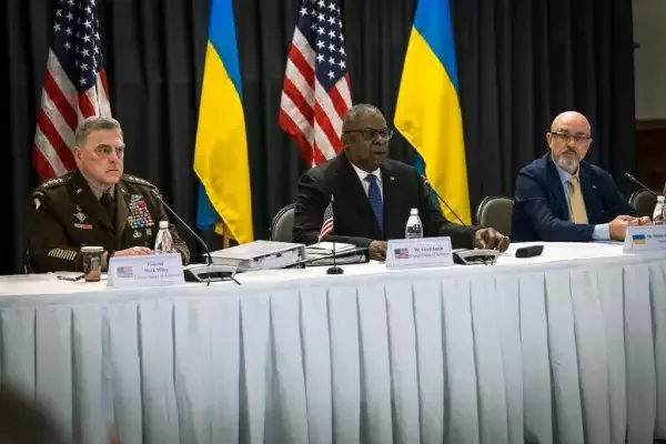 Язык дипломатии Западу уже непонятен