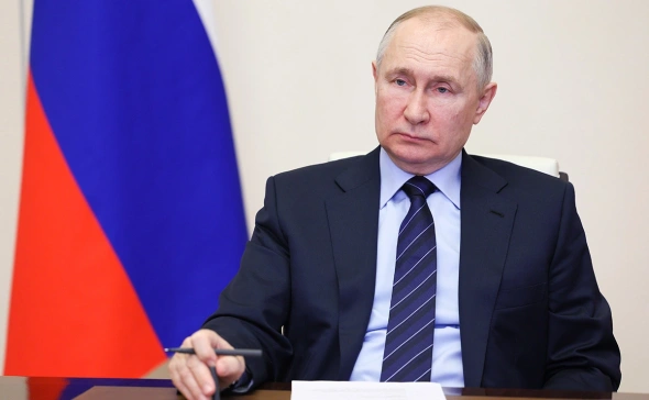 Путин отказался подчиняться написанным "под одеялом" правилам Запада