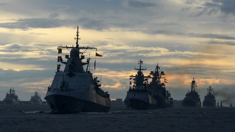 Зачем Балтийский и Тихоокеанский флоты сменили командующих