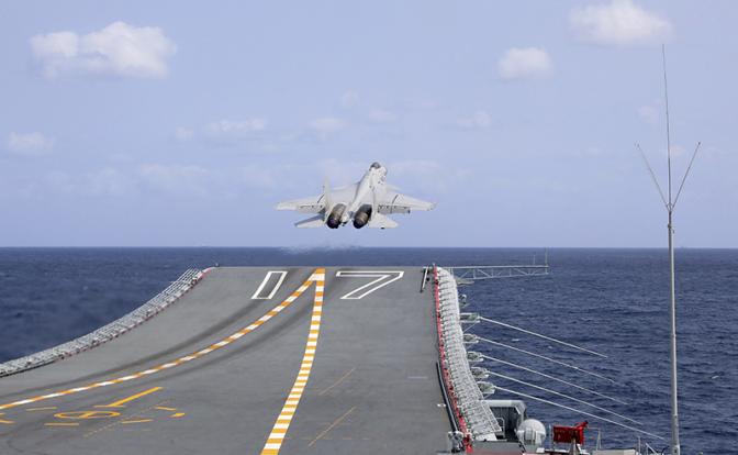 «Острый меч» поразит авианосцы США у берегов Китая