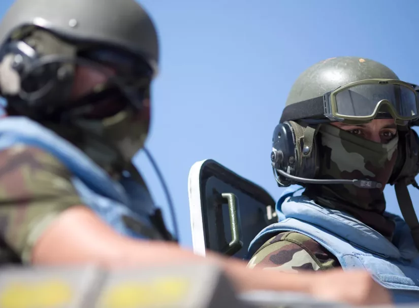 Прикрытие для вторжения: Кого Запад может послать на Украину под видом миротворцев