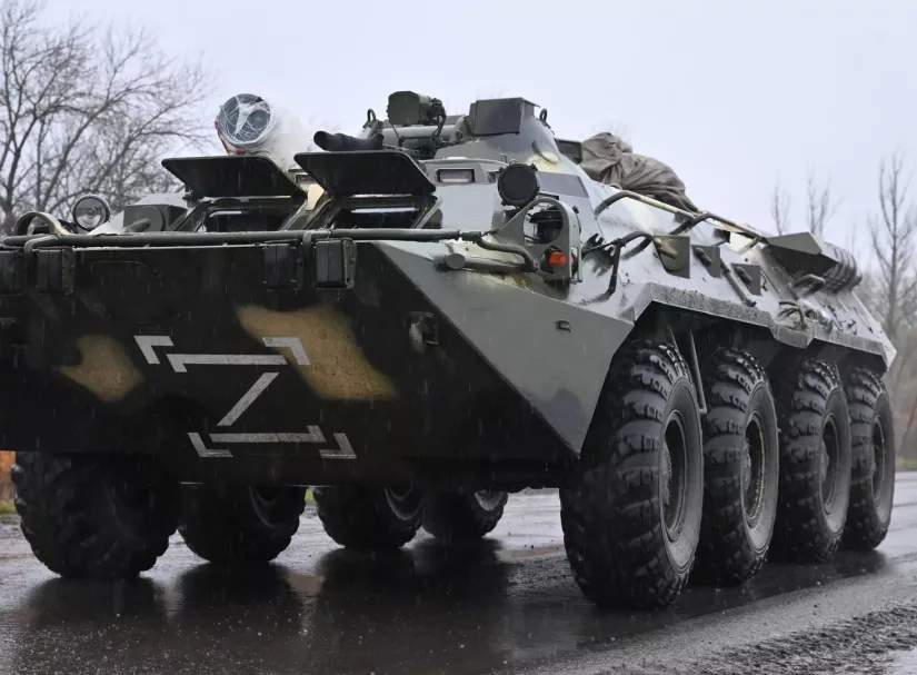 Отбросить Украину только за Днепр или гнать ее до Лиссабона?