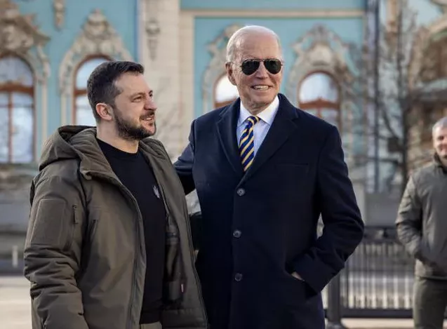 НАТО готовит план по спасению Зеленского