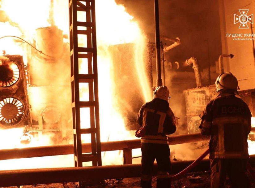 Мощнейшие взрывы: «Шахид» уничтожил склад боеприпасов ВСУ и завод в Хмельницком