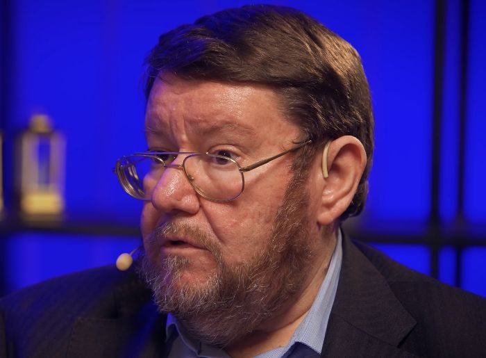 Политолог Сатановский назвал имя человека, которому РФ «обязана» проблемами с Украиной и Западом