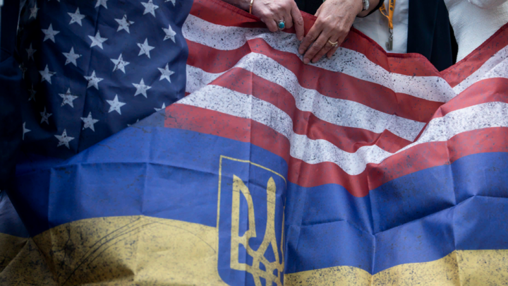 Реанимация Залужного пошла не по плану, пока Киев стянул тысячи бойцов к границе. А "в дураках" США