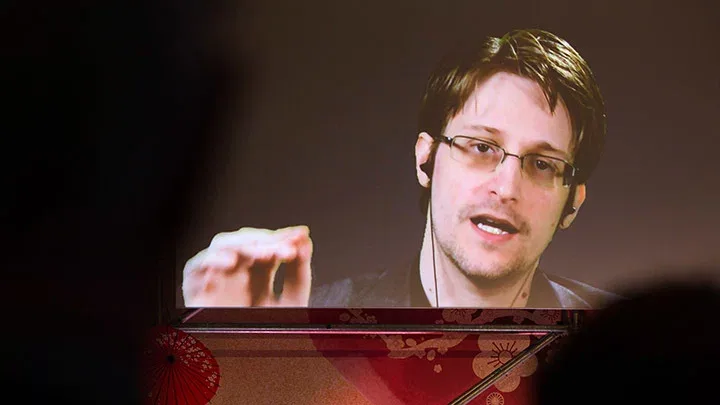 Приговор, о котором узнают не все: Сноуден вышел из тени