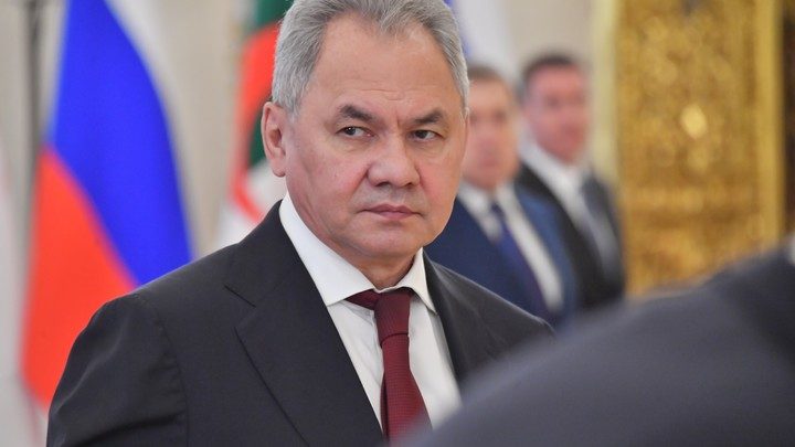 "Волнуйтесь, подробности письмом": После мятежа появился главный вопрос о Шойгу