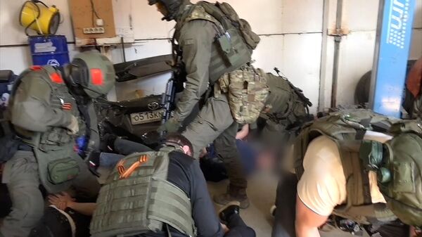 Силовики пресекли попытку вывоза из России килограмма цезия-137