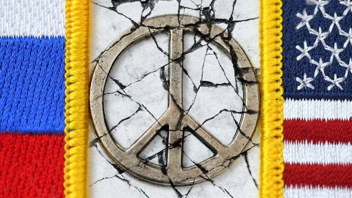 США и Россия близки к историческим переговорам по Украине: Озвучены риски сделки