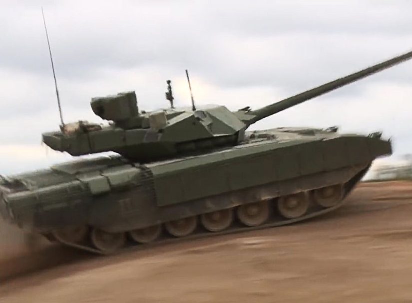 Для чего на Украину перекинули танк Т-14 "Армата", напугавший американцев