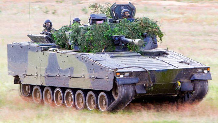 Немцы в ярости: Лучшая натовская БМП уехала к русским