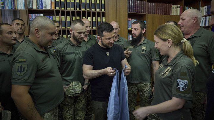 Джидда шепчет Киеву: Готовьтесь ползти на коленях навстречу России