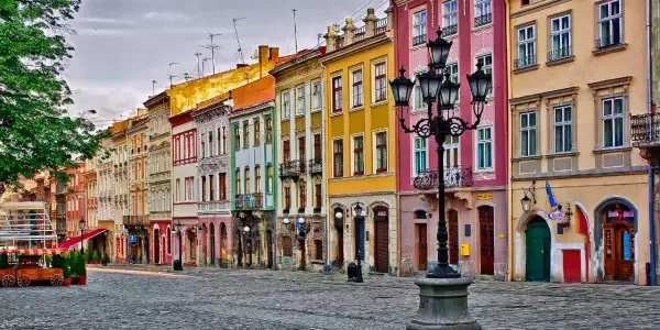 Холопам приготовится к реституции. Возвращаются хозяева Львова