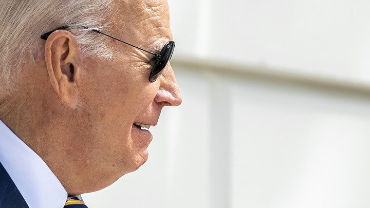 Коллапс в Америке: "Китайские спецназовцы зайдут на развалины США"