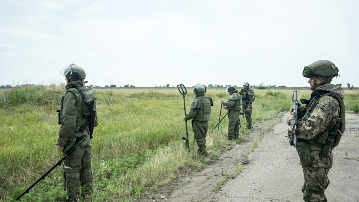 Русские идут - немцы минируют Купянск: Что происходит на фронтах СВО