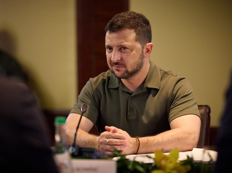 Магические ритуалы Зеленского: у Киева осталась последняя надежда