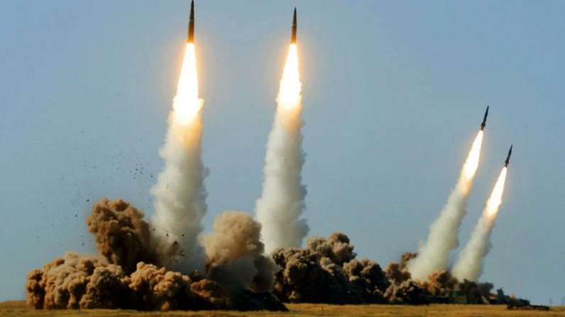 «С Казахстаном стесняться не будут»: Россия не пожалеет ракет на Астану