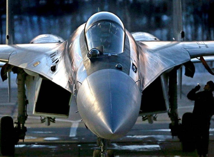 Для чего США срочно понадобился Су-35С? Вспомнили, что он разрабатывался с учетом борьбы с F-22