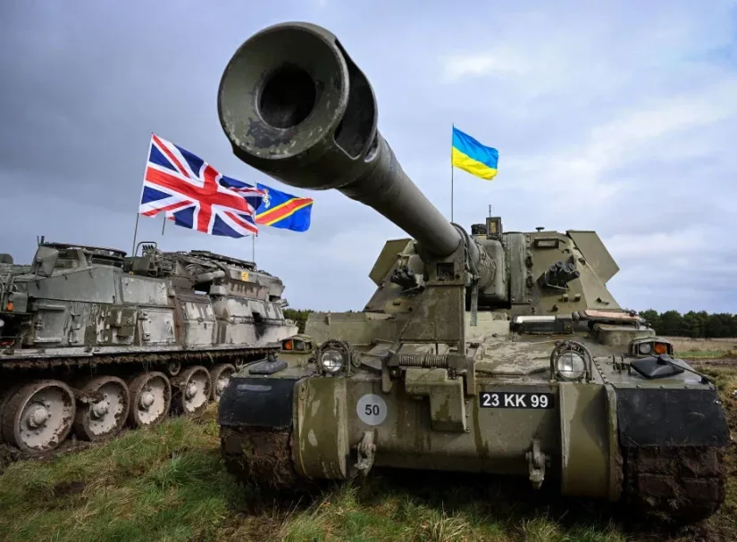 "Русские разнесли нас в клочья!" - британцы заявили об уничтожении первой САУ AS90 Braveheart