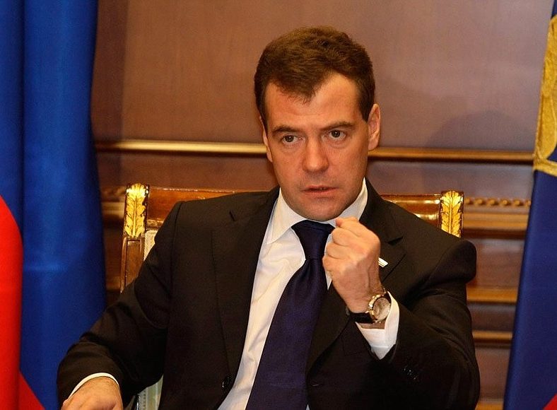 «А что? Идея любопытная!» Медведев предложил НАТО свой вариант раздела Украины