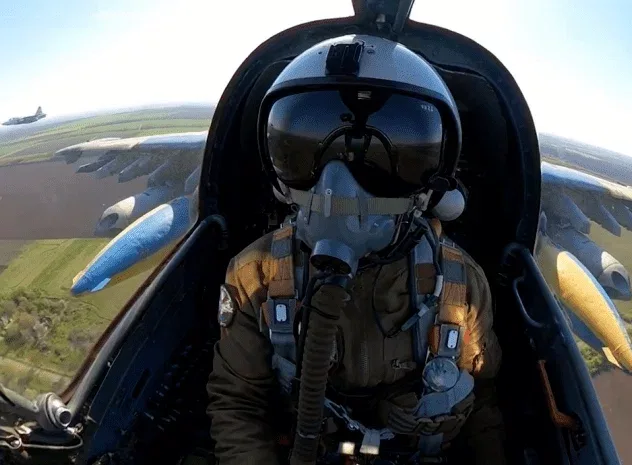 Отобранные с большим трудом для учебы на F-16 пилоты ВСУ оказались атакованы "Кинжалом"