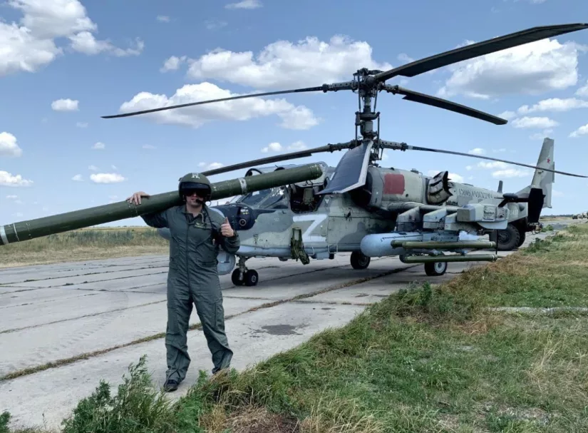 Не все НАТО масленица: Ка-52 сумел отразить 18 ракет благодаря "яйцам жизни"