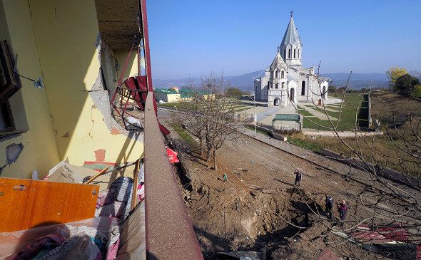 В Шуши начались стрелковые бои