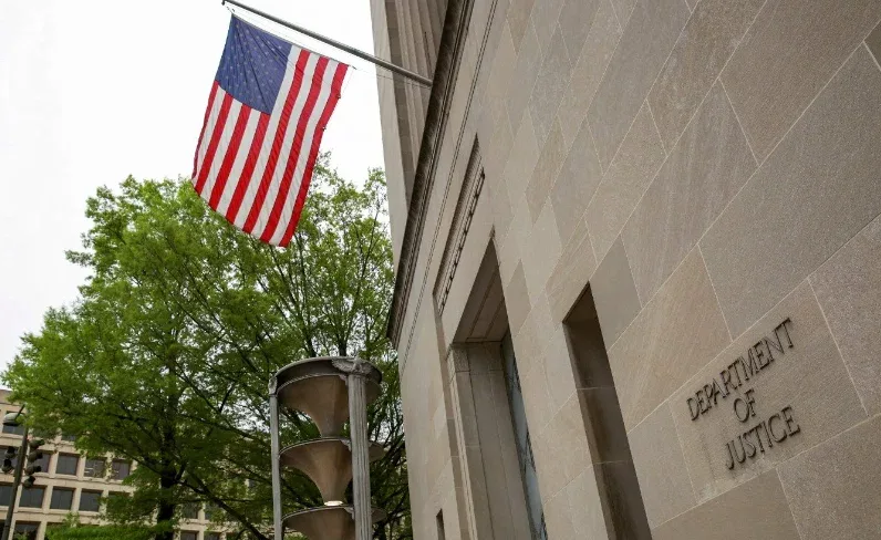 Зловещее предсказание Путина сбылось: Российская элита готовится "глотать пыль" в судах США. Кремль не поможет