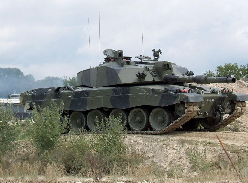 Как сожжен на Украине «непобедимый» британский танк