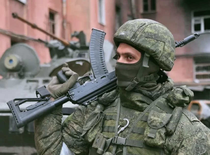 У армии России высоки шансы закончить конфликт в этом году или же добить всё это в следующем и наступать надо на юге